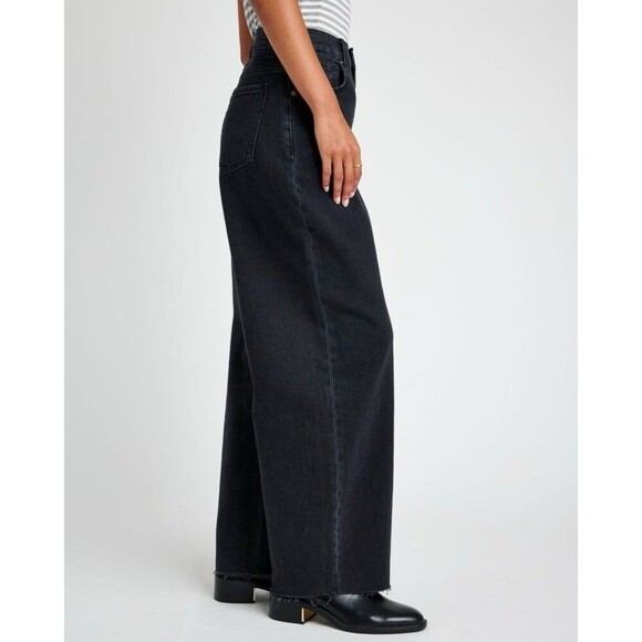 Splendid Black Rinse Carson Barrel Leg Jean Tapered Women’s Size 24 Raw Hem - Picture 4 of 13